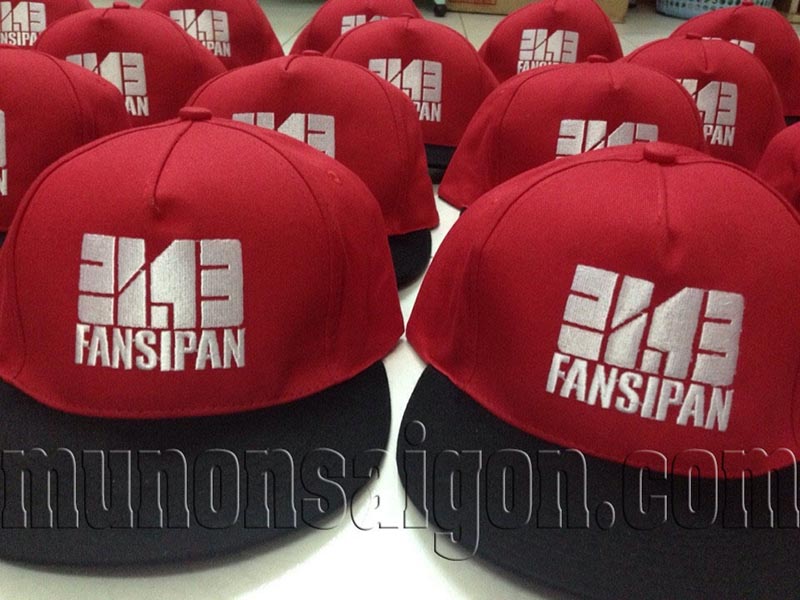 Mũ snapback quảng cáo